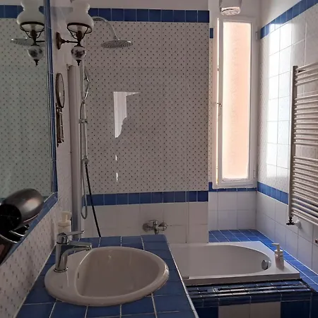 Domus Filiberto Guest house *